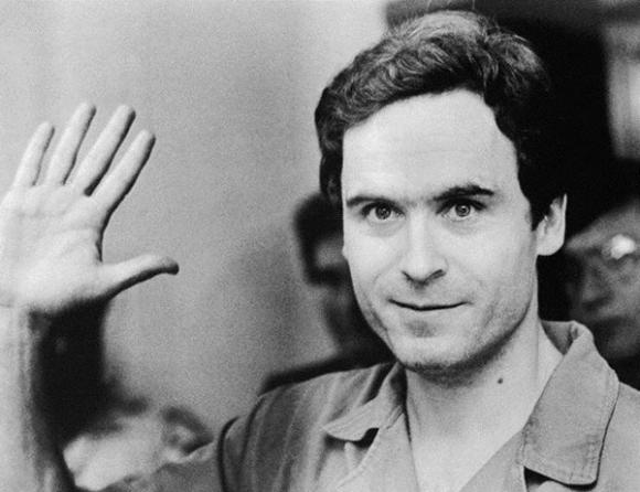 Tội phạm khét tiếng,Adolf Hitler,Osama bin Laden,Ted Bundy,Giết người hàng loạt