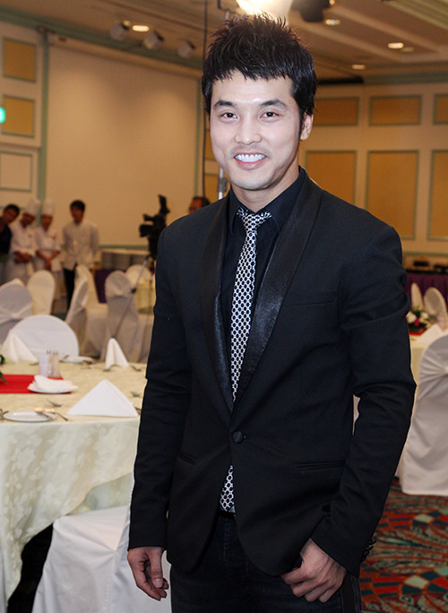 Ca sĩ Thủy Tiên,Thủy Tiên 2013,Hồ Ngọc Hà,Minh Hằng,Khánh Thy,Hoa hậu Thu Thảo,Ngọc Hân,Trúc Diễm