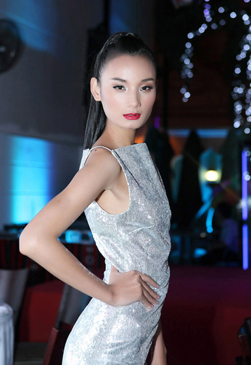 Vũ Hoàng Điệp,Trà Ngọc Hằng,Lâm Chi Khanh,Angela Phương Trinh,Mỹ nhân việt,Lê Thúy