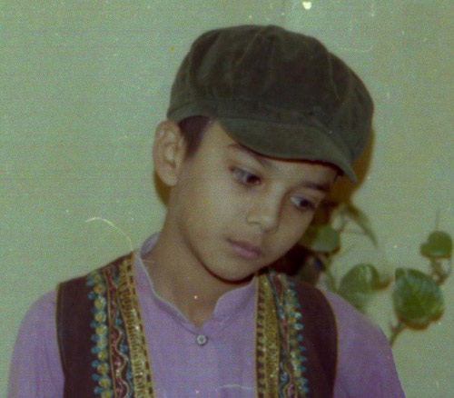 Imran Abbas Naqvi,Cư dân mạng,Cộng đồng mạng,bị trục xuất vì quá đẹp trai