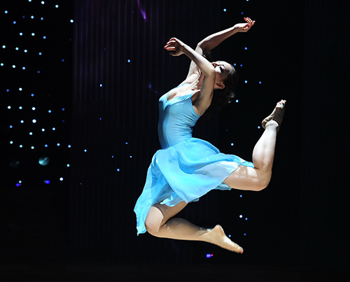 Bước nhảy hoàn vũ 2013,Ngô Kiến Huy,Ca sĩ Yến Trang,Lan Phương,Chung kết bước nhảy hoàn vũ 2013,Bước nhảy hoàn vũ 2013 đêm chung kết