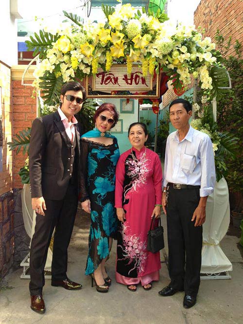 Vũ Hoàng Việt 2013,Hiệp Gà 2013,Danh hài Hiệp Gà,Người mẫu Vũ Hoàng Việt,Yvonne Thúy Hoàng