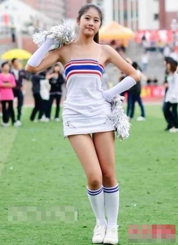 Hot girl Trung quốc,Cô bé trà sữa,hot girl Hạ Đạt,Tôn Văn Đình
