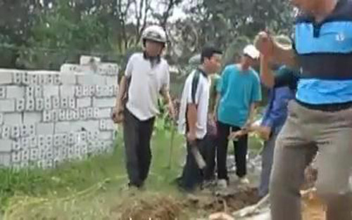 Chém người dã man,Chém người ở thanh hóa,Tranh chấp đất đai