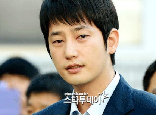Park Shi Hoo,Park Shi Hoo cưỡng hiếp,Scandal của Park Shi Hoo,Scandal sao hàn