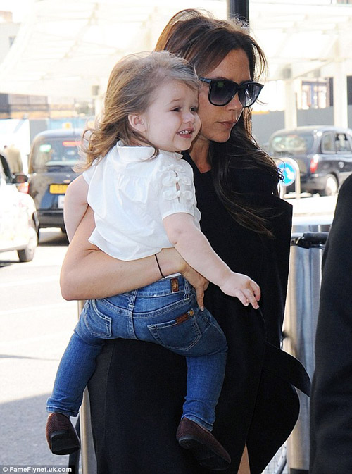 David Beckham,victoria beckham,Gia đình Beck,Harper Beckham,Bé Harper