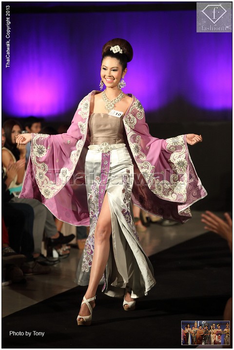 Hoa hậu Thái Lan 2013,hoa hậu hoàn vũ 2013,hoa hậu hoàn vũ Thái Lan 2013,trang phục truyền thống Thái Lan,Hoa hậu thế giới