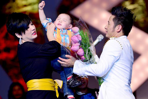 Bằng Kiều 2013,Trizzie Phương Trinh,Ca sĩ Bằng Kiều