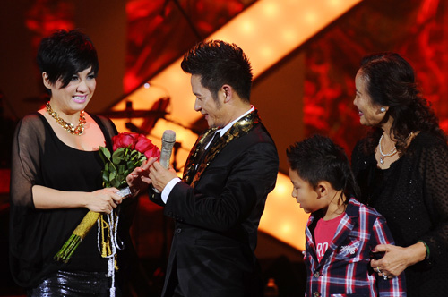 Showbiz Việt,Bằng Kiều,Trizzie Phương Trinh,Jennifer Phạm,Ca sĩ Quang Dũng