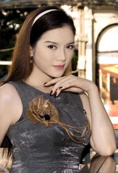 Scandal sao việt,Angela Phương Trinh,Lý Nhã Kỳ,Hồ Quỳnh Hương