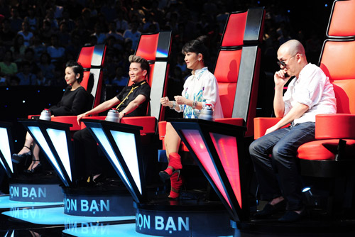 The Voice 2013,Giọng Hát Việt 2013,Diva Hồng Nhung,Mỹ Linh,Đàm Vĩnh Hưng 2013,Nhạc sĩ Quốc Trung,The Voice 2013 tập 3