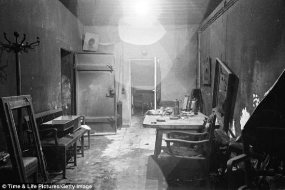 Hitler,Vợ chồng Hitler,Đức Quốc Xã,Trùm phát xít,Adolf Hitler