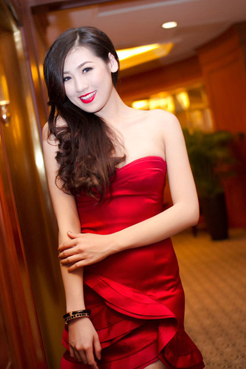 Thời trang sao việt,Mỹ nhân việt,Thời trang sao,Á hậu Tú Anh