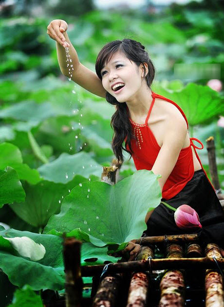 Hot girl Việt,Hải Băng,Vũ khúc sen