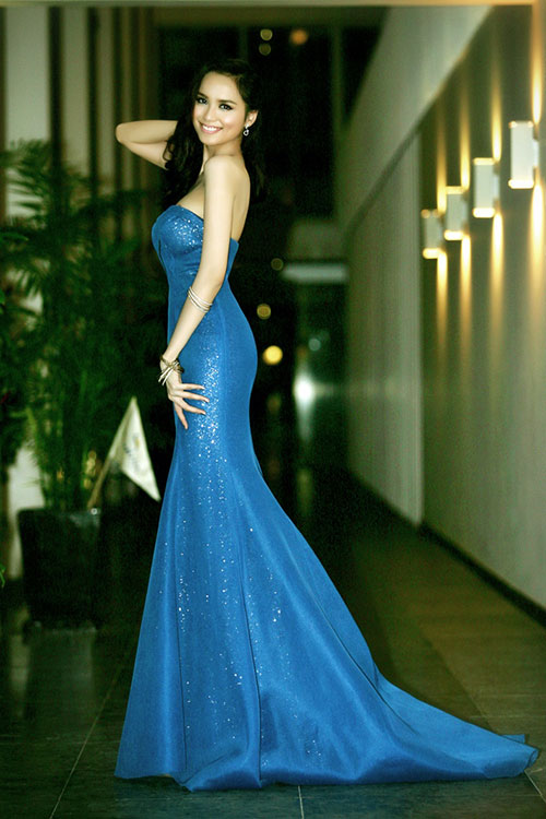 Diễm Hương 2013,Hoa hậu Diễm Hương,Hoa hậu Thế giới Người Việt 2010