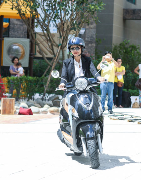 Siêu mẫu Thanh Hằng,Thanh Hằng 2013