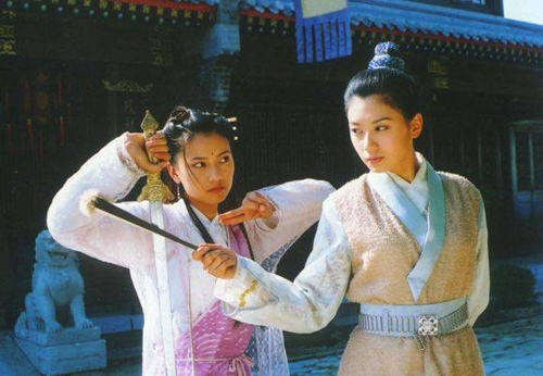 Ỷ thiên đồ long ký, Cao Viên Viên,Chu Chỉ Nhược