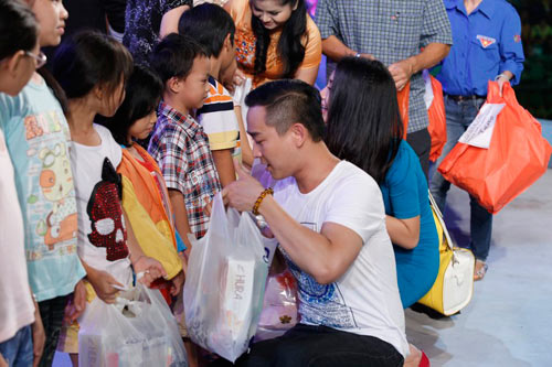 Hứa Vĩ Văn 2013,Diễn viên Hứa vĩ văn,Bạn gái Hứa Vĩ Văn