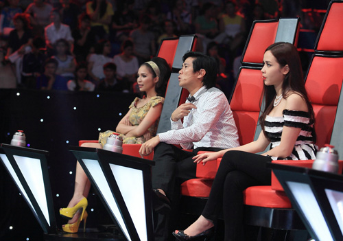 The Voice Kids Việt,The Voice Việt phiên bản nhí,Nhạc sĩ Thanh Bùi,Ca sĩ Hiền Thục,Nhạc sĩ Hồ Hoài Anh,Lưu Hương Giang,Giọng hát việt nhí