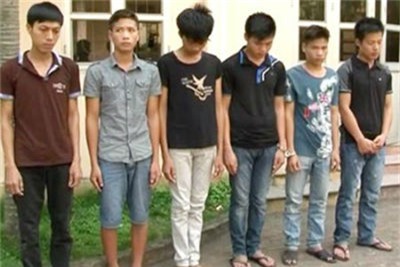 Yêu râu xanh,Vụ án hiếp dâm,Hiếp dâm thiếu nữ,cưỡng bức thiếu nữ
