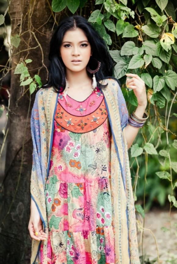 Cư dân mạng,Cộng đồng mạng,Hot girl Thái Lan,Nattasha Nauljam,Chanya Tamada