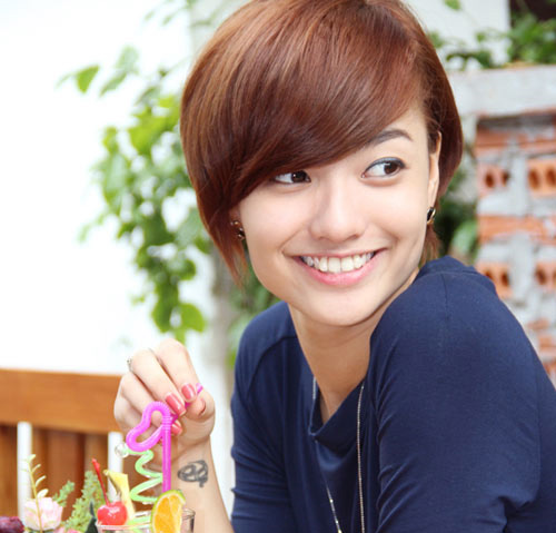 Scandal sao việt,Lý Nhã Kỳ,Hồng Quế,Angela Phương Trinh,Bùi Anh Tuấn