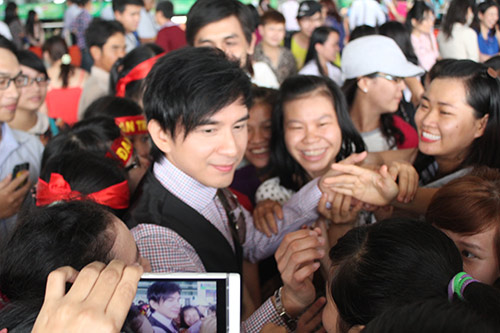 Đan trường 2013,Anh Bo Đan Trường,Ca sĩ Đan Trường