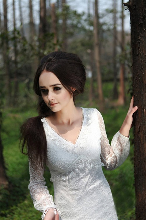 Dabora Lyra,Búp bê Dabora