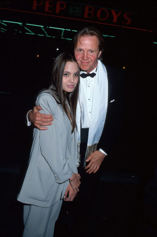 Angelina Jolie 2013,Brad Pitt, nhà Jolie Pitts,Angelina Jolie cắt bỏ ngực
