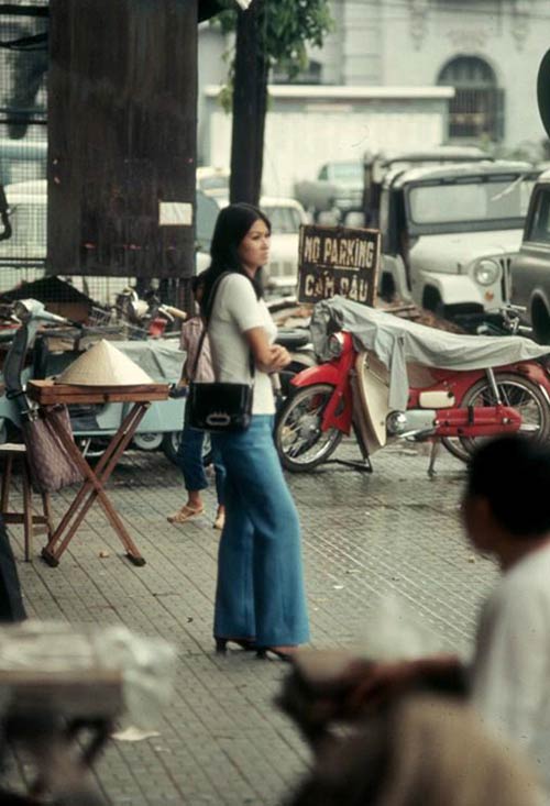 Thiếu nữ Sài Gòn,Thời bao cấp,Thiếu nữ Sài Gòn xưa