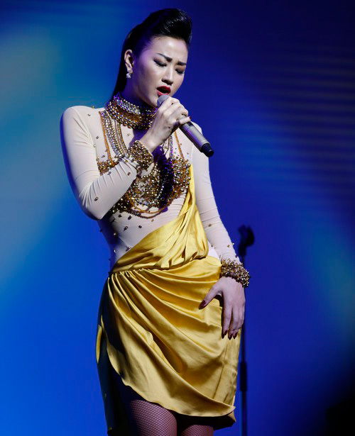 Ca sĩ Maya,Uyên Linh,Võ Trọng Phúc lãng