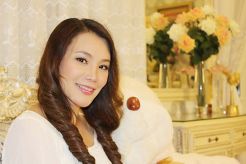 Hồ Quỳnh Hương 2013,Ca sĩ Hồ Quỳnh Hương,Hương Hồ,mỹ nhân ăn chay hấp dẫn nhất 2013