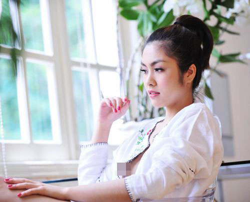 Showbiz Việt,Scandal Sao việt,Ca sĩ Thủy Tiên,Người mẫu Trang Nhung,Tăng Thanh Hà