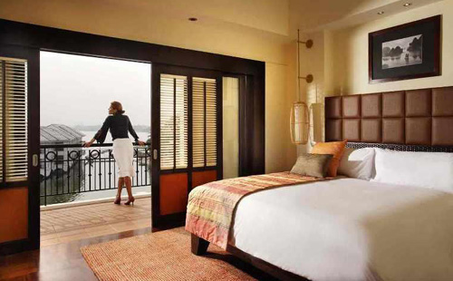 khách sạn InterContinental,Arsenal,Arsenal đến việt nam