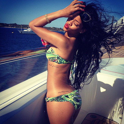 Lucy Mecklenburgh,Mỹ nhân mặc bikini đẹp nhất 2013,Rihanna