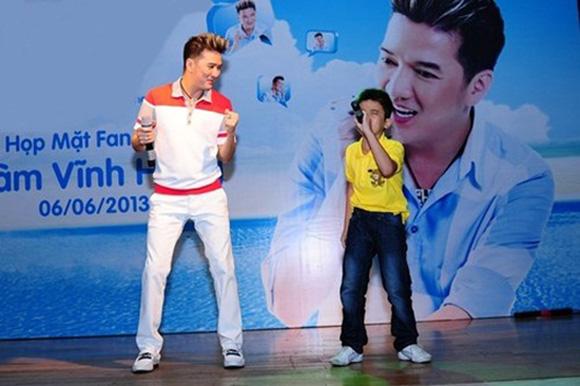 Khoảnh khắc sao Việt,Mỹ Tâm,Đàm Vĩnh Hưng,Hồ Ngọc Hà,Thanh Hằng