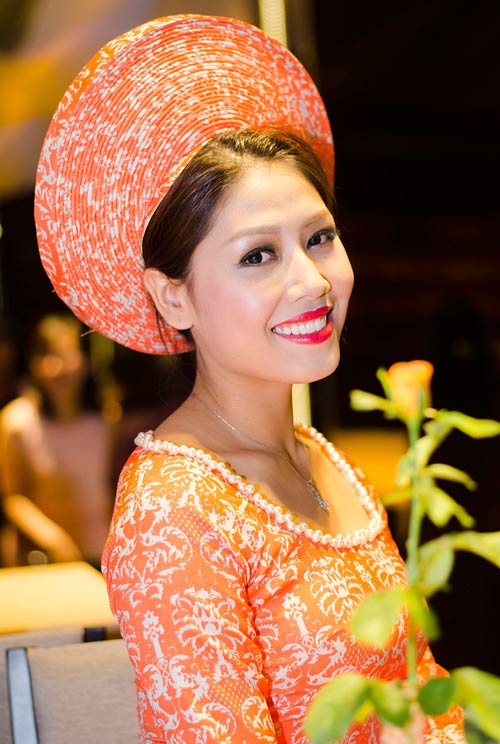 Tên thật sao việt,Phan đình tùng,Lý Nhã Kỳ,Bảo Thy,Lý Hùng