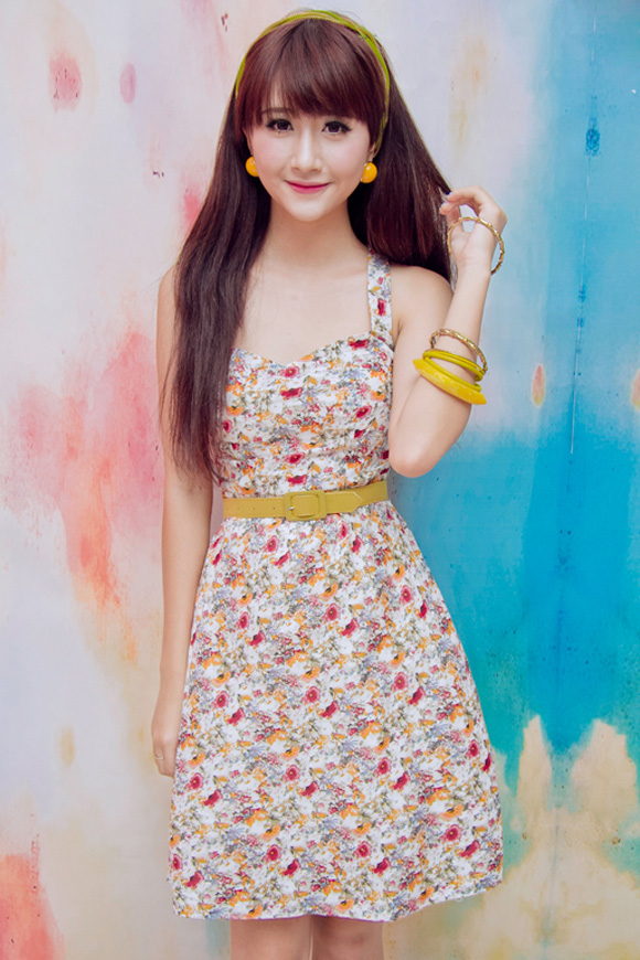 Quỳnh Anh Shyn,Hà Lade,Hot girl Việt