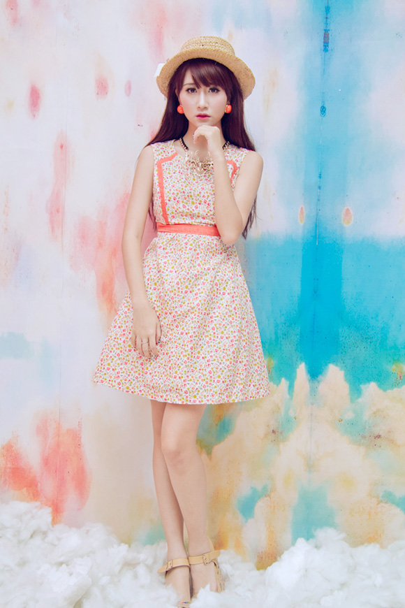 Quỳnh Anh Shyn,Hà Lade,Hot girl Việt