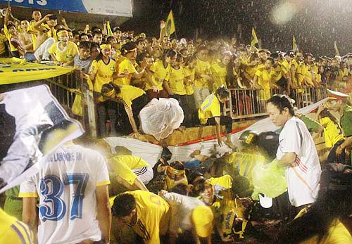 Thủy Tiên 2013,Ca sĩ Thủy Tiên,Công Vinh