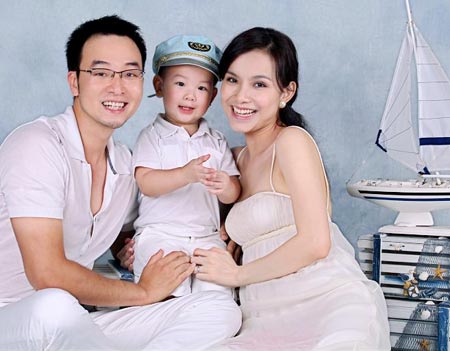 Jennifer Phạm,Hoa hậu Thùy Lâm,Hot girl Minh Hà,Ốc Thanh Vân