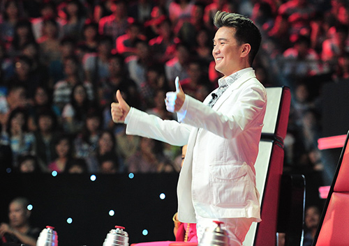 The Voice 2013,Giọng Hát Việt 2013,Diva Hồng Nhung,Mỹ Linh,Đàm Vĩnh Hưng 2013,Nhạc sĩ Quốc Trung,vòng Đối đầu The Voice