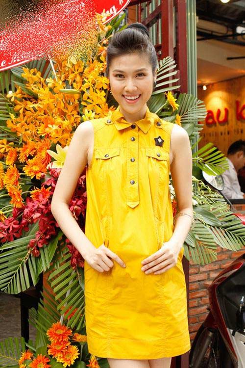 Ngọc Diễm,Ngọc Trinh,Ngọc Quyên,Thu Hằng,Thanh Hằng,Minh Triệu