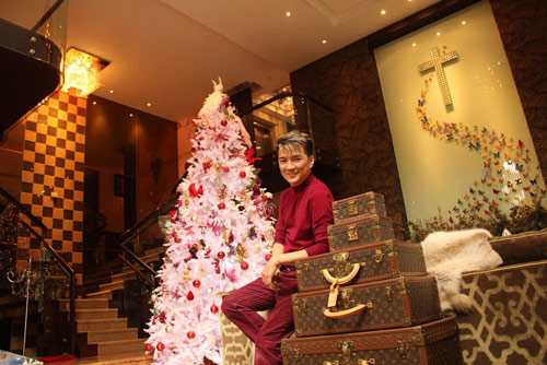 showbiz Việt,Tuấn Hưng,Nathan Lee,Cường Đô La,Đàm Vĩnh Hưng