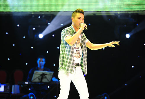 The Voice 2013,Giọng Hát Việt 2013,Diva Hồng Nhung,Mỹ Linh,Đàm Vĩnh Hưng 2013,Nhạc sĩ Quốc Trung