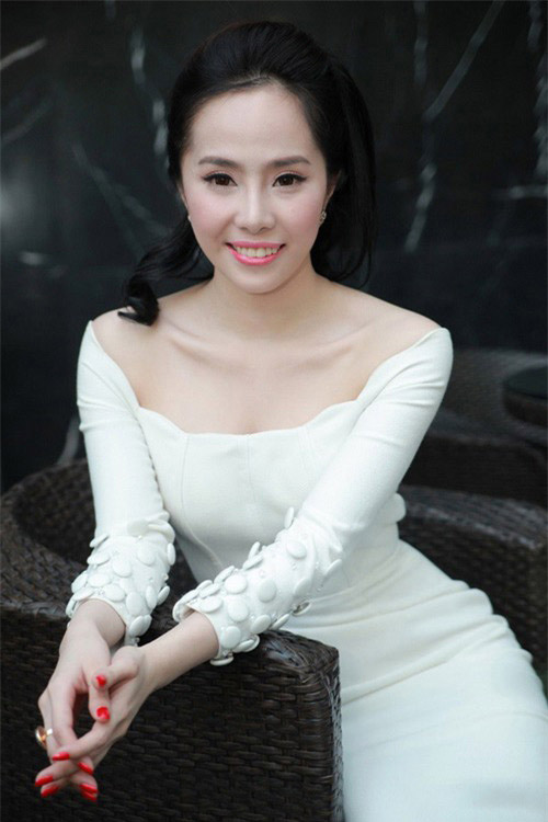 Mỹ nhân việt,Ngọc Trinh,Ca sĩ Thủy Tiên,Phi Thanh Vân