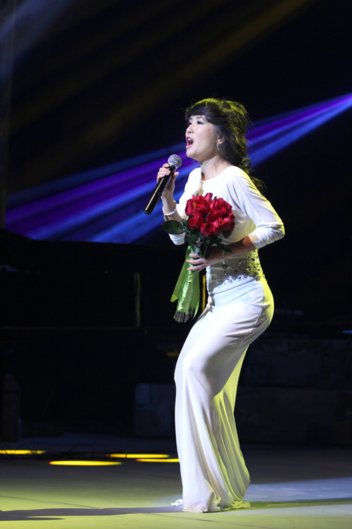 Mỹ Tâm,Mỹ Linh,Hồng Nhung,Thanh Lam,Trọng Tấn