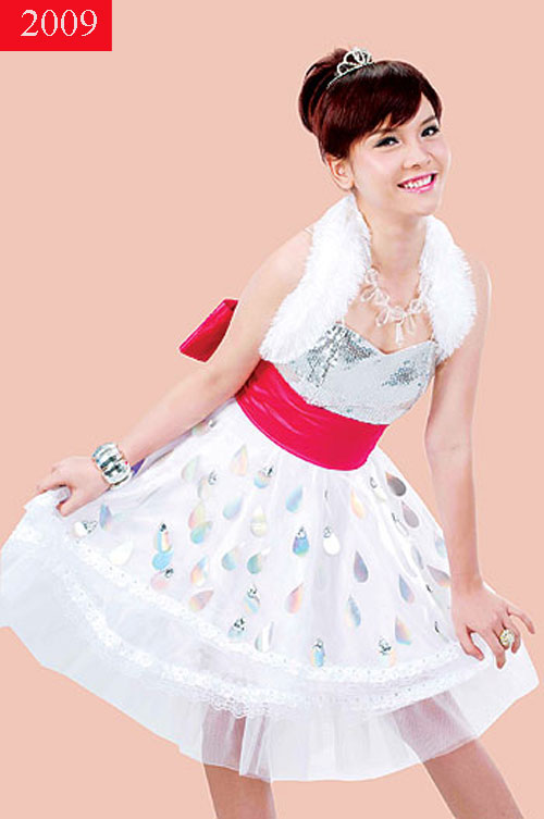 Yến Trang 2013,Ca sĩ Yến Trang,quán quân Bước nhảy hoàn vũ 2013