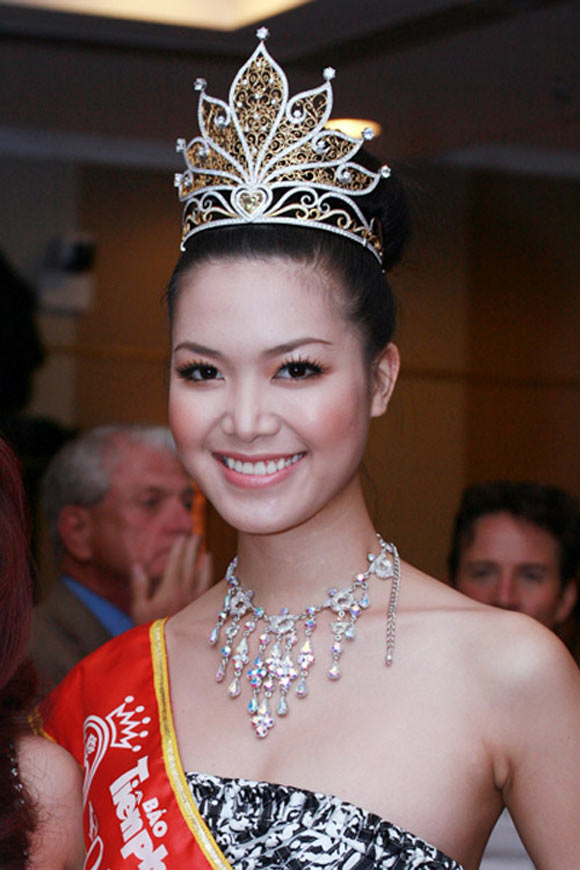 Hoa hậu Thùy Dung,Ngọc Hân,Ngô Phương Lan,Trương Thị May