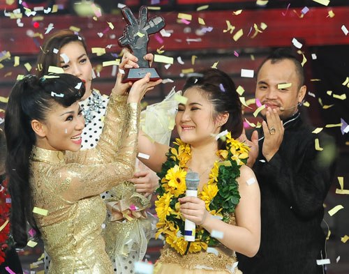 The Voice 2013,Giọng Hát Việt 2013,Diva Hồng Nhung,Mỹ Linh,Đàm Vĩnh Hưng 2013,Nhạc sĩ Quốc Trung